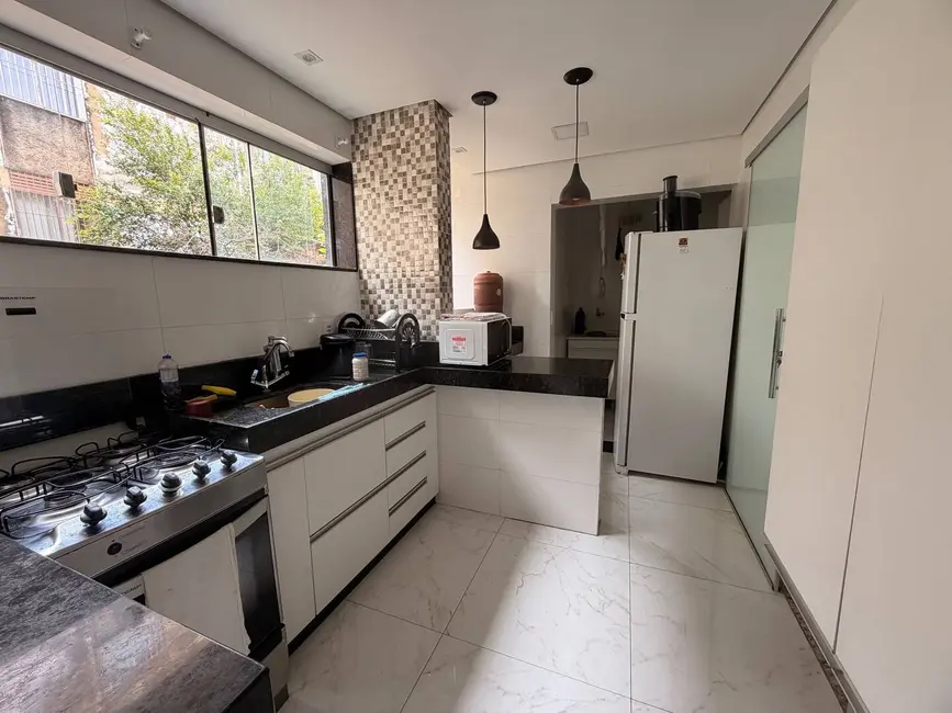 Apartamento com 3 quartos à venda, 150m2 em Santa Mônica, Belo Horizonte - MG - imagem 2 Foto 2 de Apartamento com 3 quartos à venda, 150m2 em Santa Mônica, Belo Horizonte - MG