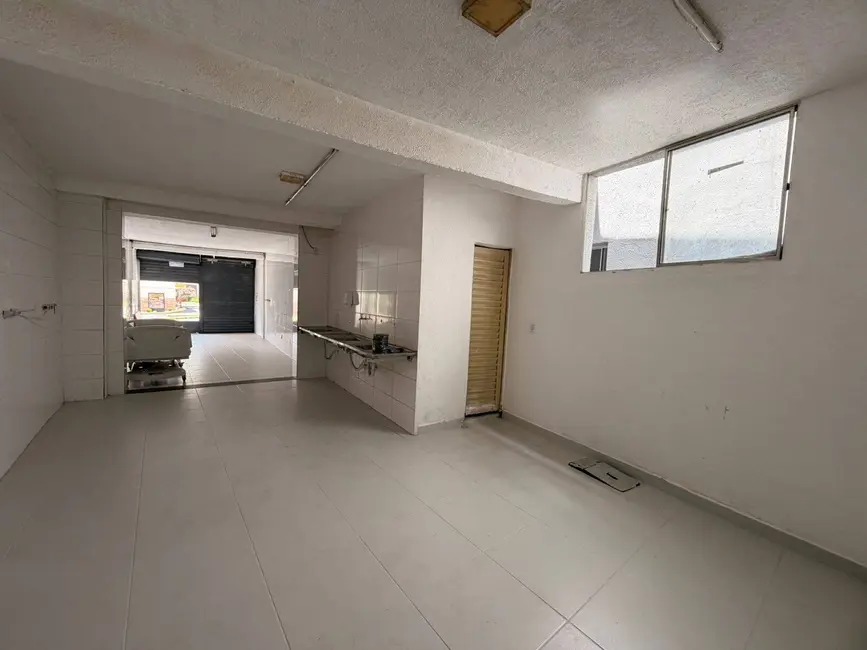 Sala Comercial para alugar, 80m2 em Caiçaras, Belo Horizonte - MG - imagem 6 Foto 6 de Sala Comercial para alugar, 80m2 em Caiçaras, Belo Horizonte - MG