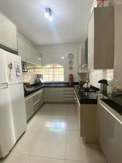 Foto 8 de Casa com 3 quartos à venda, 430m2 em Lindéia (Barreiro), Belo Horizonte - MG
