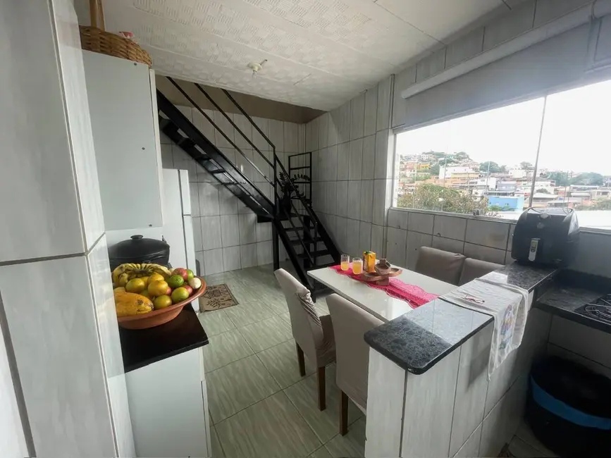 Foto 2 de Casa com 2 quartos à venda em Tupi A, Belo Horizonte - MG