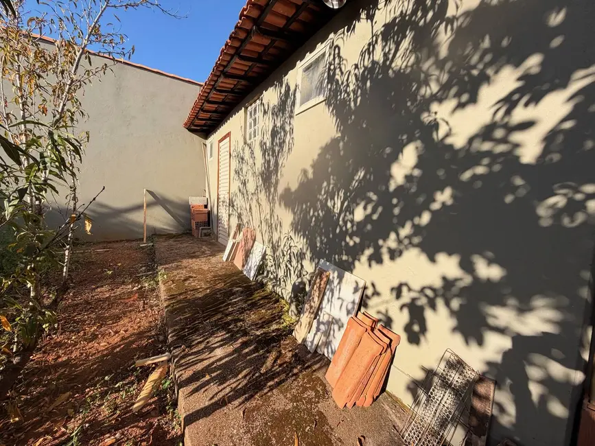Foto 8 de Sítio / Rancho com 6 quartos à venda, 1000m2 em Jaboticatubas - MG