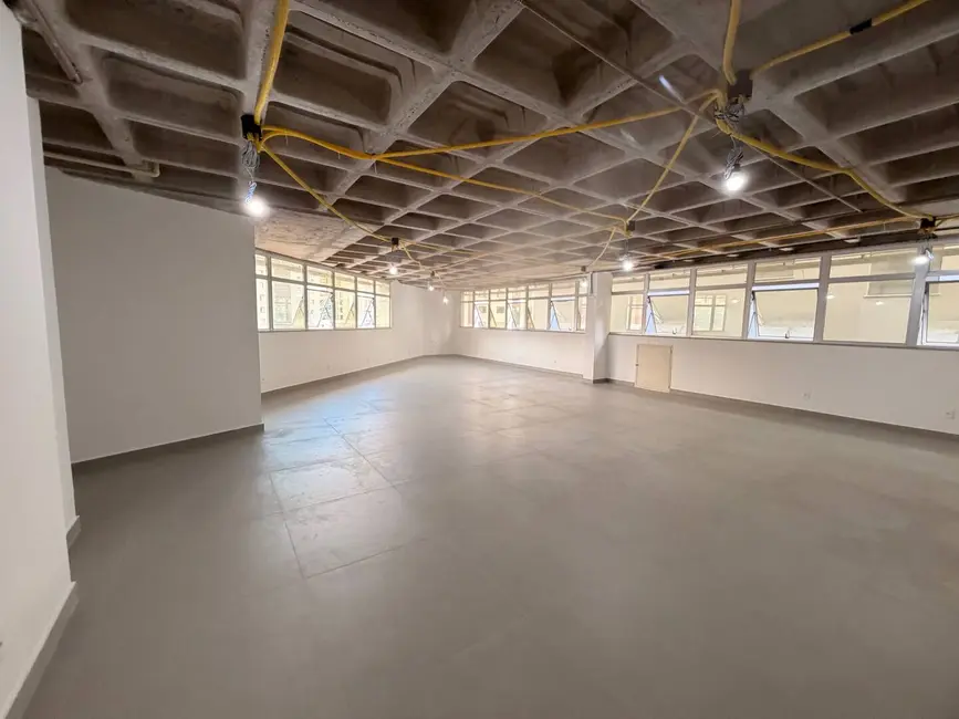 Sala Comercial para alugar, 132m2 em Santo Agostinho, Belo Horizonte - MG - imagem 1 Foto 1 de Sala Comercial para alugar, 132m2 em Santo Agostinho, Belo Horizonte - MG