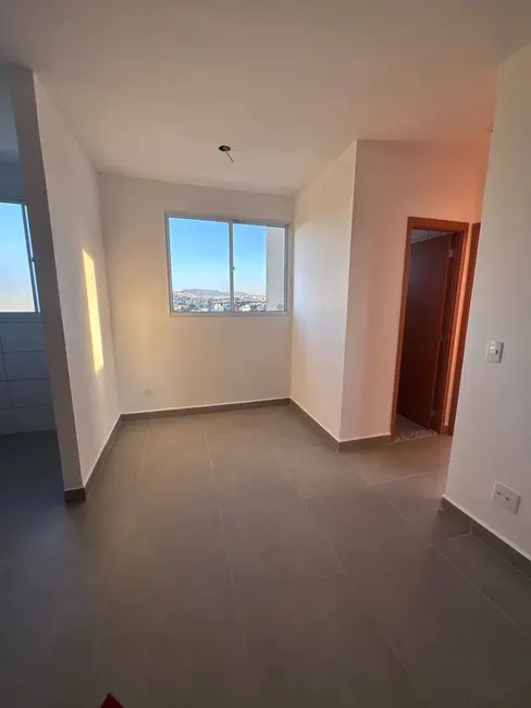 Foto 4 de Apartamento com 2 quartos para alugar, 45m2 em São Gabriel, Belo Horizonte - MG