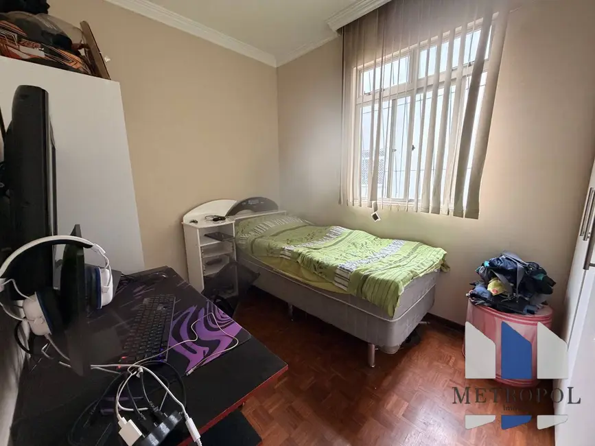 Cobertura com 4 quartos à venda, 140m2 em Cinquentenário, Belo Horizonte - MG - imagem 8 Foto 8 de Cobertura com 4 quartos à venda, 140m2 em Cinquentenário, Belo Horizonte - MG