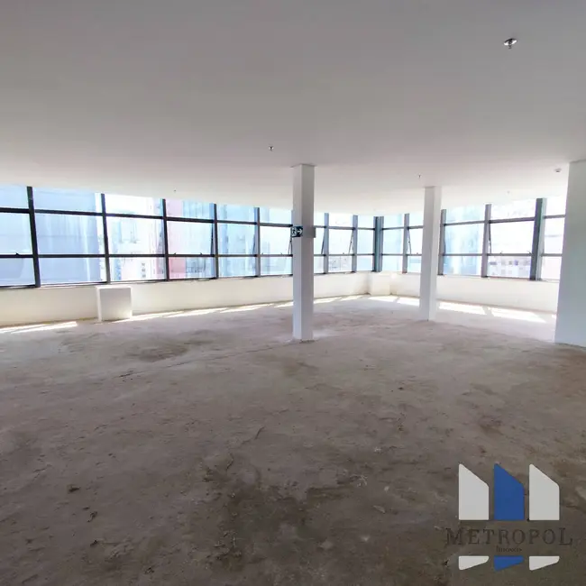 Sala Comercial à venda e para alugar, 326m2 em Lourdes, Belo Horizonte - MG - imagem 1 Foto 1 de Sala Comercial à venda e para alugar, 326m2 em Lourdes, Belo Horizonte - MG