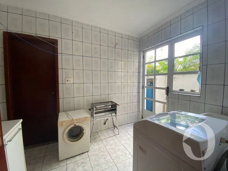 Foto 8 de Casa com 2 quartos à venda, 420m2 em Barueri - SP