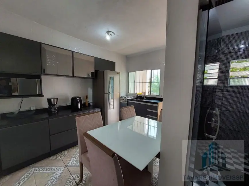 Foto 4 de Casa com 3 quartos à venda, 150m2 em Jardim Varan, Suzano - SP