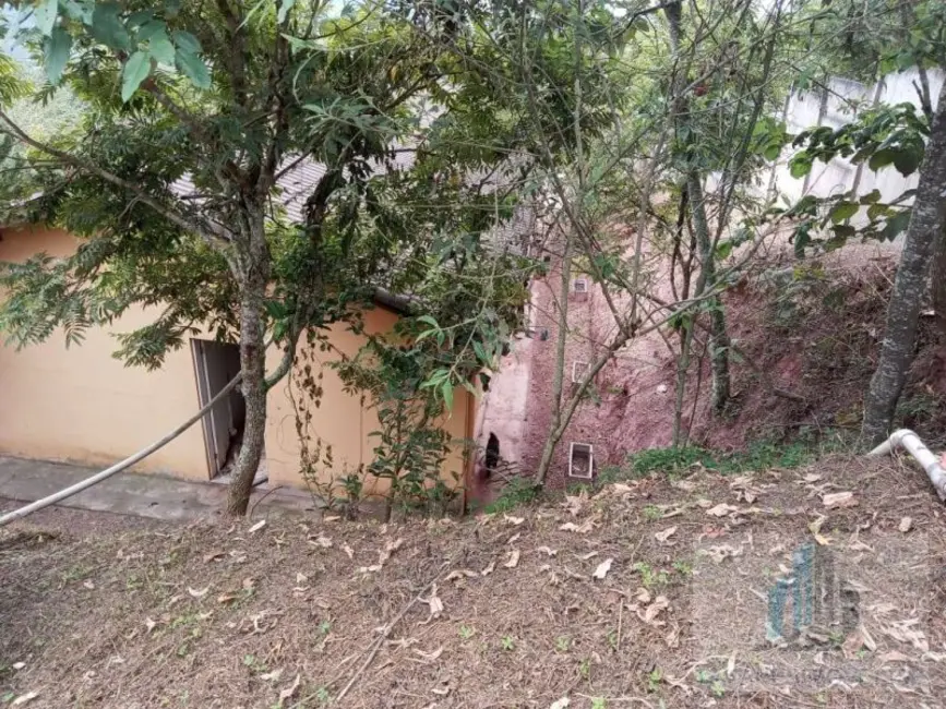 Foto 9 de Chácara com 2 quartos à venda, 3000m2 em Chácaras Vista Alegre, Aruja - SP