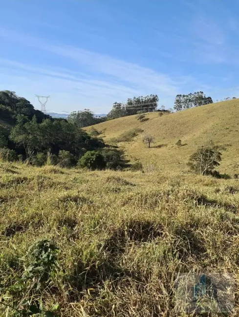 Fazenda / Haras com 2 quartos à venda, 14000m2 em Centro, Igarata - SP - imagem 7 Foto 7 de Fazenda / Haras com 2 quartos à venda, 14000m2 em Centro, Igarata - SP