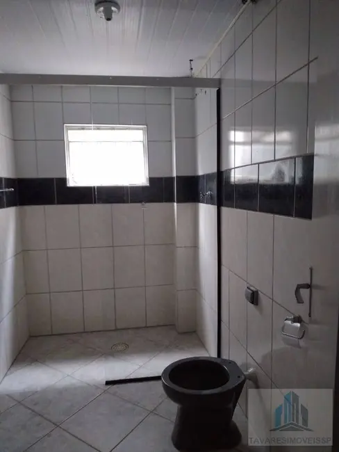 Foto 2 de Sobrado com 5 quartos à venda, 210m2 em Vila Itaquassu, Itaquaquecetuba - SP