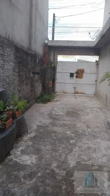 Foto 8 de Sobrado com 5 quartos à venda, 210m2 em Vila Itaquassu, Itaquaquecetuba - SP