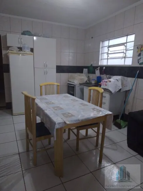 Foto 9 de Sobrado com 5 quartos à venda, 210m2 em Vila Itaquassu, Itaquaquecetuba - SP