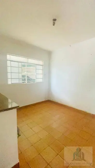 Chácara com 2 quartos à venda, 1000m2 em Parque Buenos Aires, Suzano - SP - imagem 7 Foto 7 de Chácara com 2 quartos à venda, 1000m2 em Parque Buenos Aires, Suzano - SP