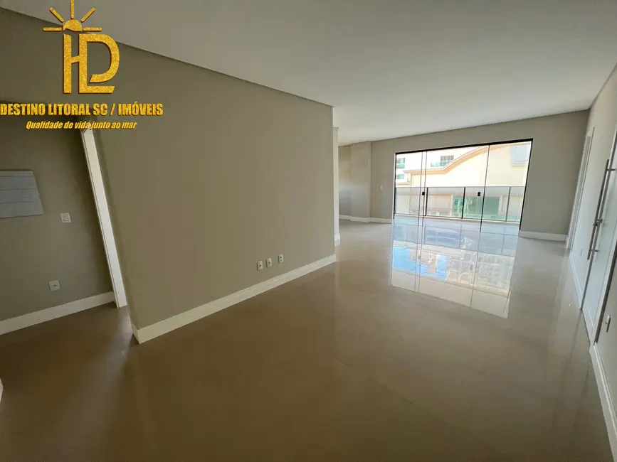 Foto 9 de Apartamento com 3 quartos à venda, 122m2 em Meia Praia, Itapema - SC