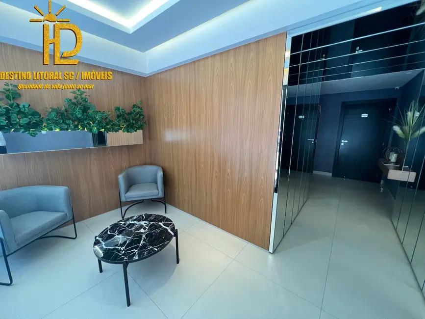 Foto 6 de Apartamento com 3 quartos à venda, 122m2 em Meia Praia, Itapema - SC