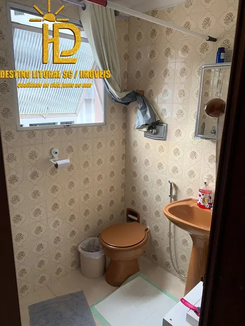 Apartamento com 2 quartos à venda, 70m2 em Centro, Balneario Camboriu - SC - imagem 3 Foto 3 de Apartamento com 2 quartos à venda, 70m2 em Centro, Balneario Camboriu - SC