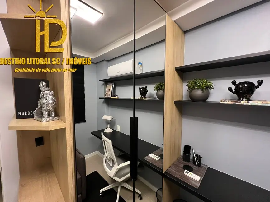 Apartamento com 2 quartos à venda, 69m2 em Centro, Balneario Camboriu - SC - imagem 4 Foto 4 de Apartamento com 2 quartos à venda, 69m2 em Centro, Balneario Camboriu - SC