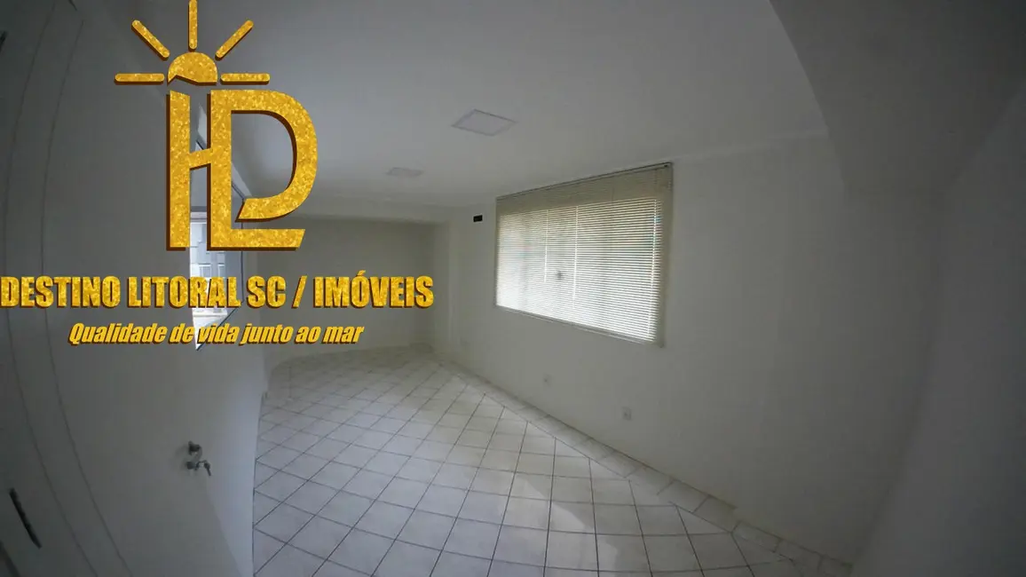 Foto 3 de Sala Comercial à venda, 88m2 em Bombinhas - SC