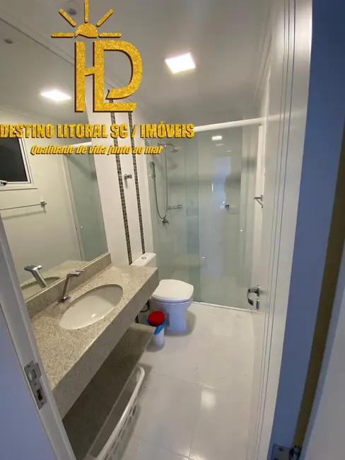 Foto 6 de Apartamento com 2 quartos à venda, 88m2 em Bombinhas - SC