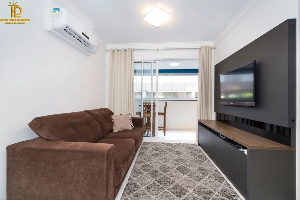 Foto 7 de Apartamento com 2 quartos à venda, 62m2 em Bombinhas - SC