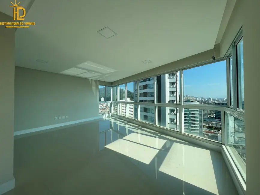 Apartamento com 4 quartos à venda, 166m2 em Fazenda, Itajai - SC - imagem 8 Foto 8 de Apartamento com 4 quartos à venda, 166m2 em Fazenda, Itajai - SC