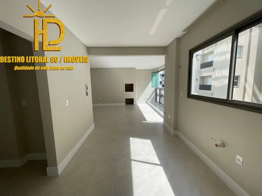 Foto 5 de Apartamento com 3 quartos à venda, 114m2 em Meia Praia, Itapema - SC