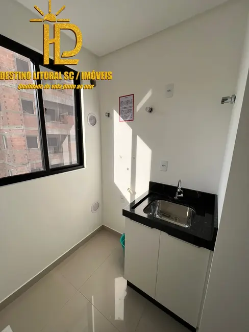 Foto 3 de Apartamento com 3 quartos à venda, 70m2 em Itapema - SC