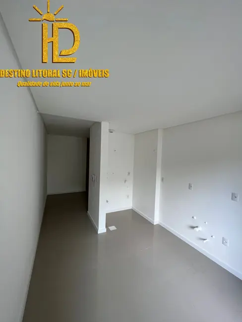 Foto 5 de Apartamento com 3 quartos à venda, 70m2 em Itapema - SC
