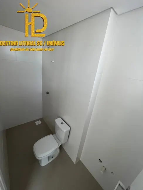 Foto 9 de Apartamento com 3 quartos à venda, 70m2 em Itapema - SC