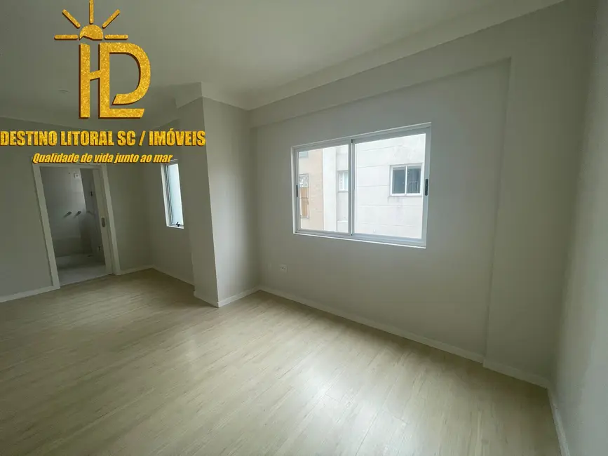 Foto 6 de Apartamento com 4 quartos à venda, 196m2 em Meia Praia, Itapema - SC