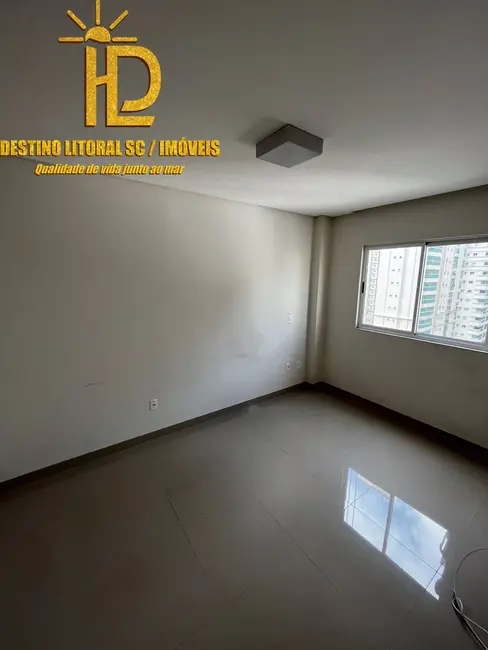 Foto 9 de Apartamento com 3 quartos à venda, 120m2 em Meia Praia, Itapema - SC