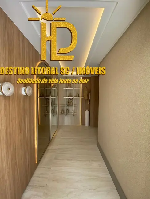 Foto 3 de Apartamento com 2 quartos à venda, 88m2 em Meia Praia, Itapema - SC