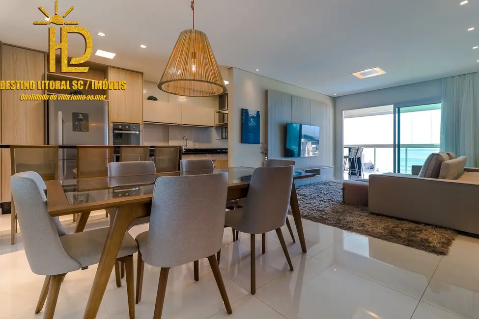 Foto 1 de Apartamento com 3 quartos à venda, 145m2 em Itajai - SC