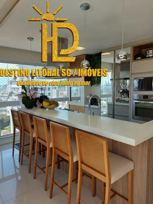 Apartamento com 3 quartos à venda, 145m2 em Vila Operária, Itajai - SC - imagem 6 Foto 6 de Apartamento com 3 quartos à venda, 145m2 em Vila Operária, Itajai - SC