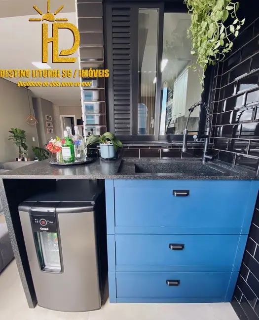 Apartamento com 2 quartos à venda, 75m2 em São João, Itajai - SC - imagem 3 Foto 3 de Apartamento com 2 quartos à venda, 75m2 em São João, Itajai - SC