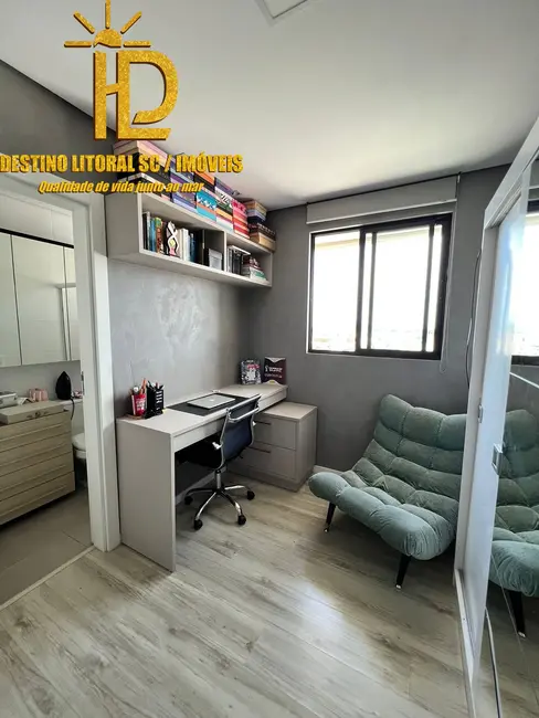 Apartamento com 2 quartos à venda, 75m2 em São João, Itajai - SC - imagem 9 Foto 9 de Apartamento com 2 quartos à venda, 75m2 em São João, Itajai - SC