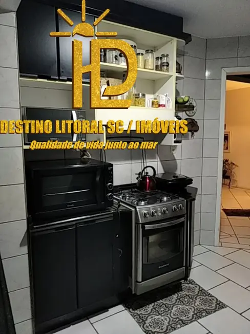 Apartamento com 2 quartos à venda, 75m2 em Centro, Balneario Camboriu - SC - imagem 4 Foto 4 de Apartamento com 2 quartos à venda, 75m2 em Centro, Balneario Camboriu - SC