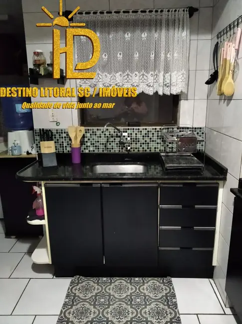 Apartamento com 2 quartos à venda, 75m2 em Centro, Balneario Camboriu - SC - imagem 2 Foto 2 de Apartamento com 2 quartos à venda, 75m2 em Centro, Balneario Camboriu - SC