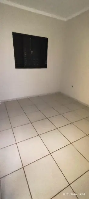 Casa com 2 quartos para alugar, 55m2 em Jardim Aero Rancho, Campo Grande - MS - imagem 8 Foto 8 de Casa com 2 quartos para alugar, 55m2 em Jardim Aero Rancho, Campo Grande - MS