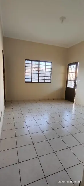 Foto 7 de Casa com 2 quartos para alugar, 109m2 em Jardim Aero Rancho, Campo Grande - MS