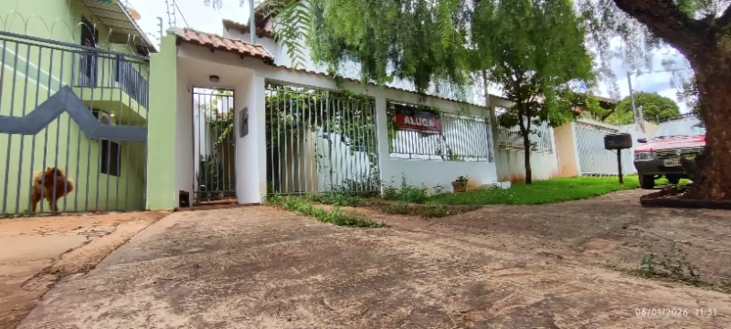 Casa com 2 quartos para alugar, 90m2 em Vila Planalto, Campo Grande - MS - imagem 1 Foto 1 de Casa com 2 quartos para alugar, 90m2 em Vila Planalto, Campo Grande - MS