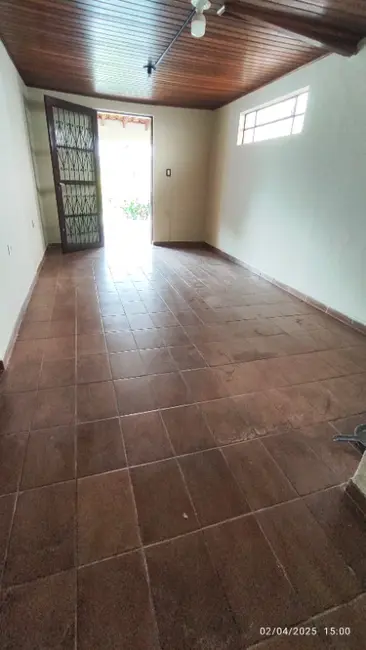 Foto 5 de Casa com 2 quartos para alugar, 110m2 em Monte Castelo, Campo Grande - MS