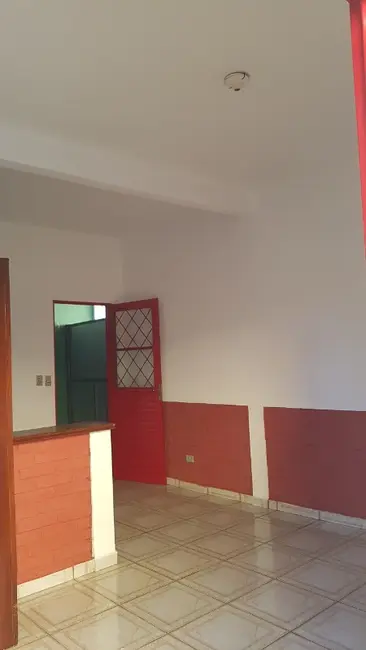 Foto 5 de Casa com 1 quarto para alugar, 70m2 em Campo Grande - MS