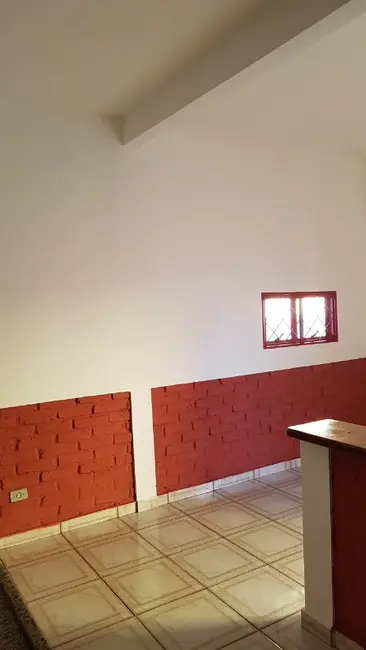 Foto 7 de Casa com 1 quarto para alugar, 70m2 em Campo Grande - MS