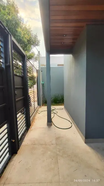 Casa com 2 quartos à venda e para alugar, 75m2 em Nova Lima, Campo Grande - MS - imagem 4 Foto 4 de Casa com 2 quartos à venda e para alugar, 75m2 em Nova Lima, Campo Grande - MS