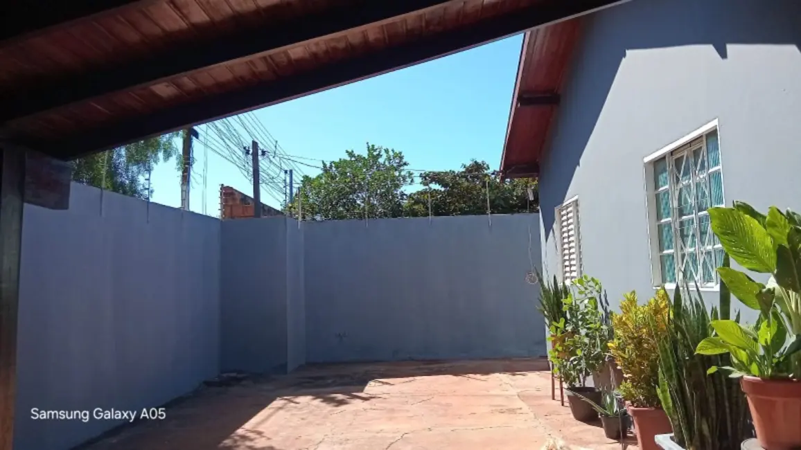 Foto 2 de Casa com 2 quartos à venda, 140m2 em Nova Lima, Campo Grande - MS