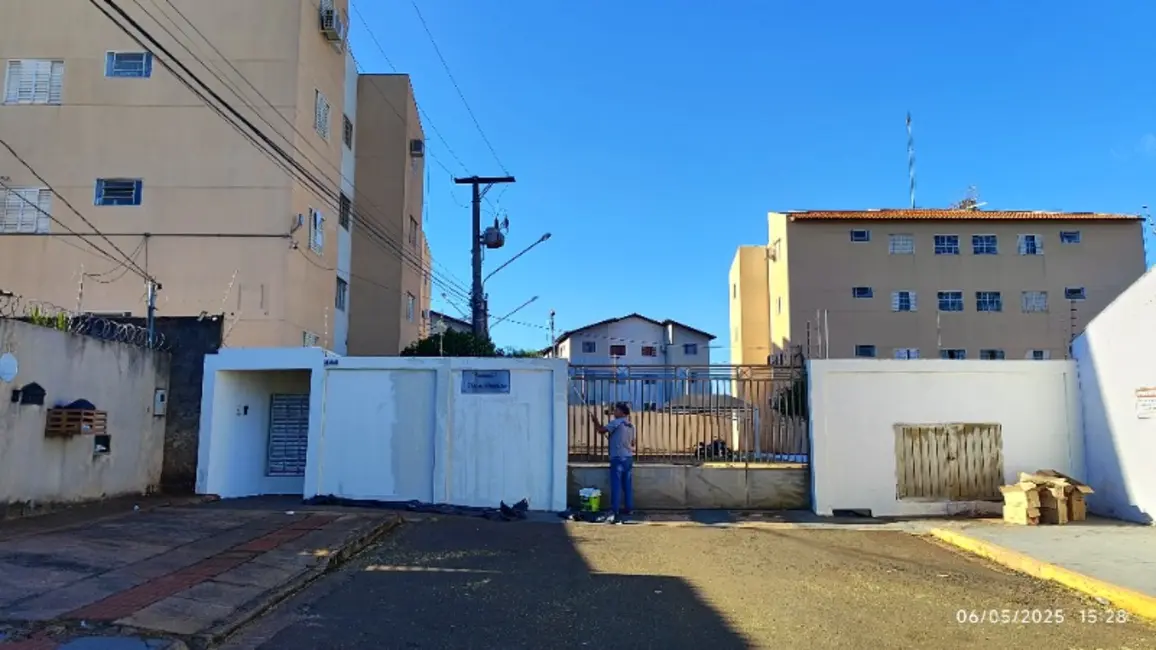 Foto 1 de Apartamento com 2 quartos para alugar, 46m2 em Vila Nossa Senhora das Graças, Campo Grande - MS