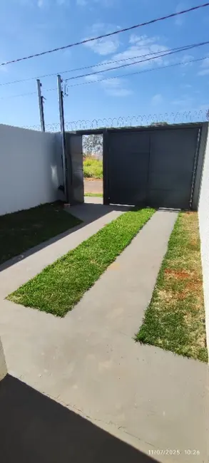 Casa com 2 quartos para alugar, 50m2 em Campo Grande - MS - imagem 3 Foto 3 de Casa com 2 quartos para alugar, 50m2 em Campo Grande - MS
