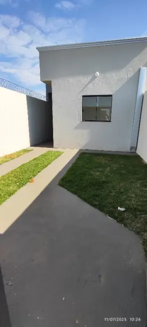 Casa com 2 quartos para alugar, 50m2 em Campo Grande - MS - imagem 2 Foto 2 de Casa com 2 quartos para alugar, 50m2 em Campo Grande - MS