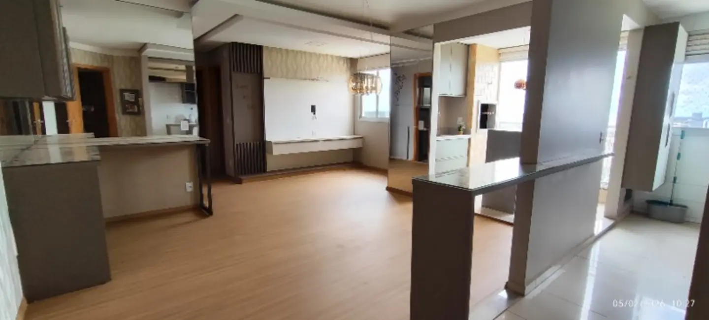 Foto 2 de Apartamento com 2 quartos para alugar, 71m2 em Carandá Bosque, Campo Grande - MS